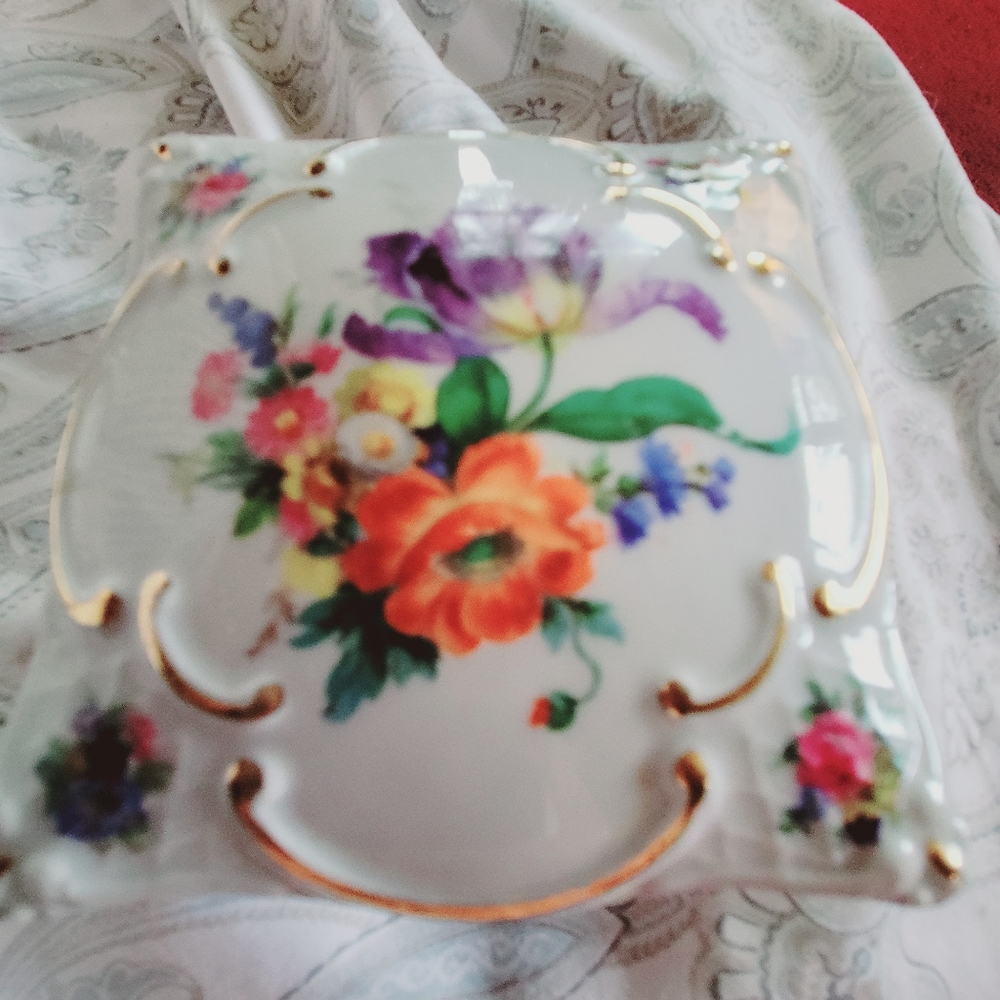 Vintage porcelain trinket box Germany hand painted